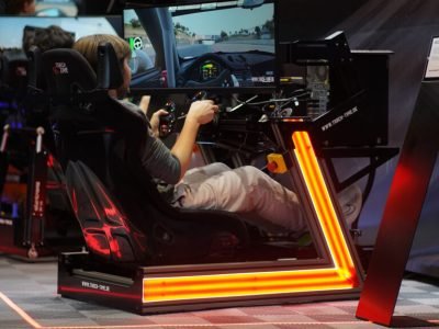 TrackTimes-prototype-aluminium-sim-racing-cockpits-debut-1024x576
